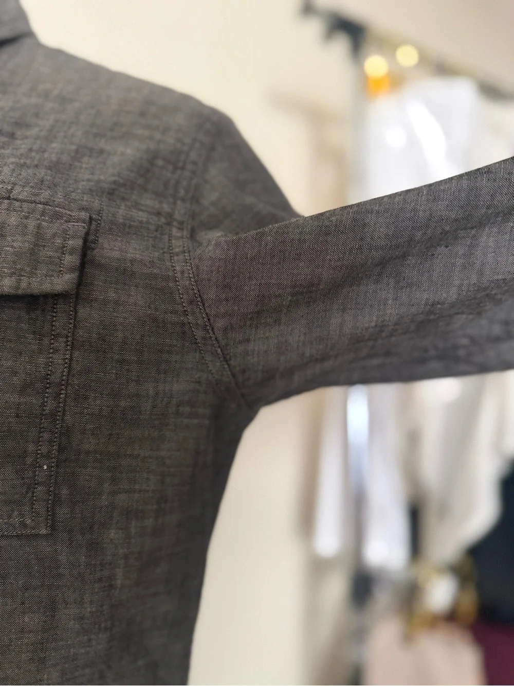 Banana Republic Men's Gray Long-Sleeve Casual Button-Down Shirt